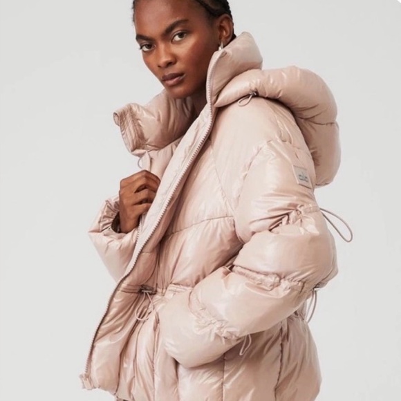 ALO Yoga Jackets & Blazers - ALO Yoga Quilted Hooded Puffer Coat in Pale Pink